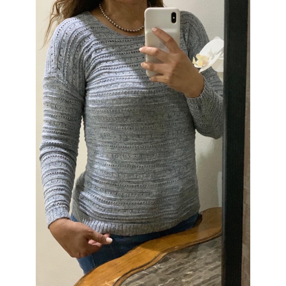 Leo & Nicole Sweater size S